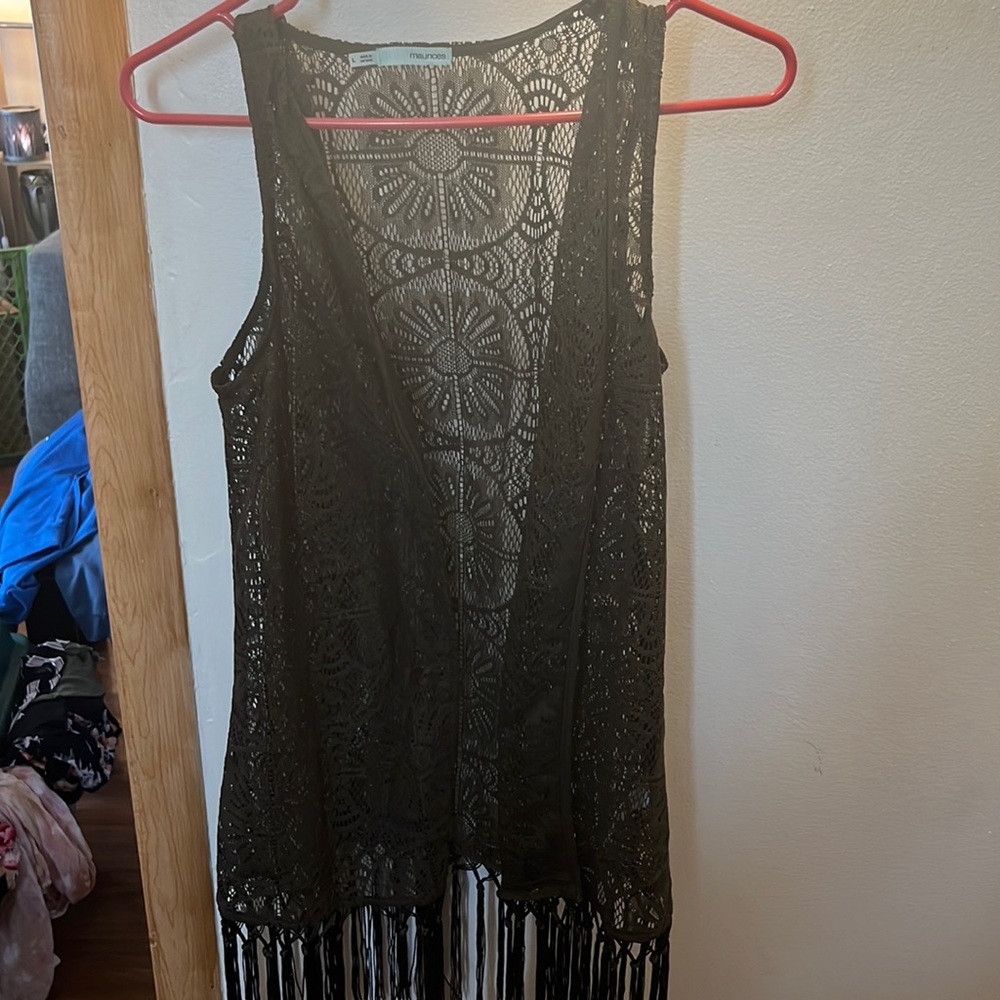 Womens accent vest